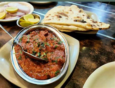 Kurla S Naaz Is A Must Visit Mumbai Non Veg Restaurant For Meat Lovers