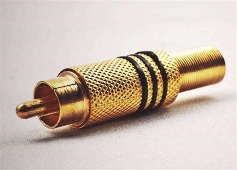 RCA разъем – актуальный коннектор в наше время?