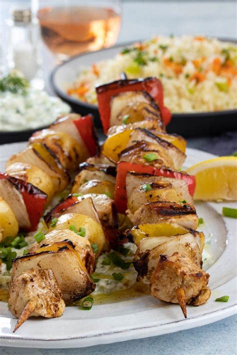 Greek Chicken Kabobs With Homemade Tzatziki ~ Cooks With Cocktails