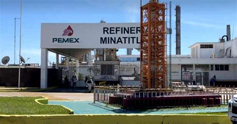 Reportan Incendio En Refiner A De Pemex En Minatitl N Veracruz