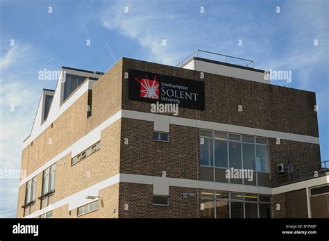 Southampton Solent University Hi Res Stock Photography And Images Alamy