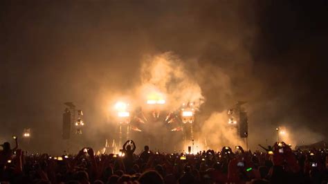 Defqon 1 Weekend Festival 2015 Official Q Dance Aftermovie 1k Youtube