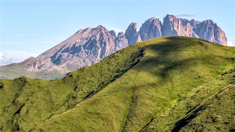 Su Richiesta Alla Scoperta Delle Dolomiti Sas De Adam E La Val