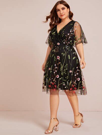 Plus Size Curve Dresses Shop Womens Plus Size Dresses Online Shein Uk