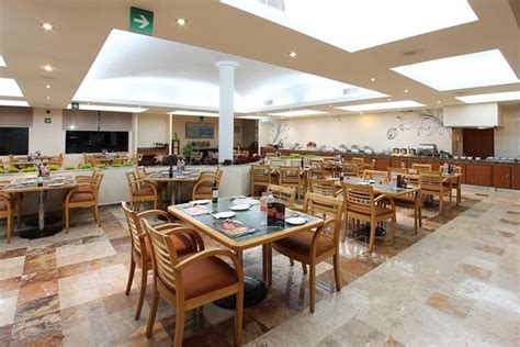 RESTAURANTE HOTEL FIESTA INN SAN LUIS POTOSI ORIENTE San Luis Potosí