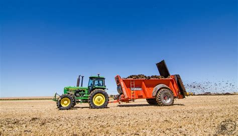 John Deere Still Doing The Job Elie Wagner Flickr