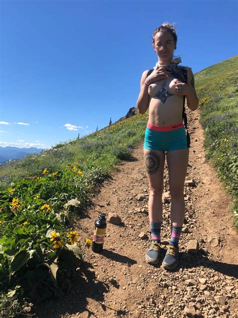 Any Naked Hiking Fans Here Too Scrolller