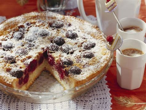 Walnuss Kirsch Kuchen Auf Schweizer Art W He Rezept Eat Smarter