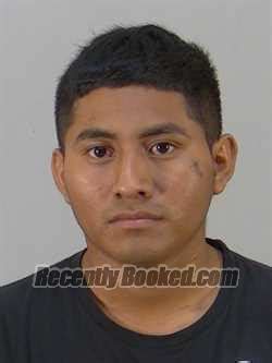 Recent Booking Mugshot For VICTOR MANUEL NIZ LOPEZ In Lake County