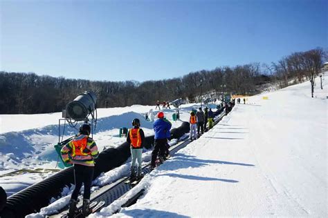 Snowy Escapes: Exploring Hidden Valley Ski Resort Near St. Louis ...