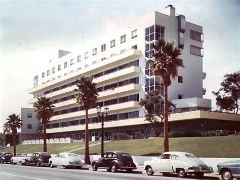 60 Years Ago Kaiser Permanentes First La Medical Center Opens