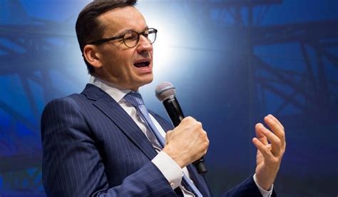 Morawiecki o uchodźcach Decydujemy się nie przyjmować uchodźców