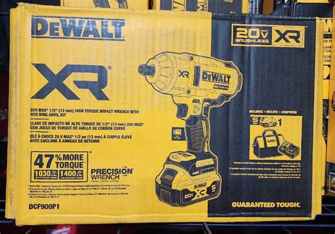 DeWalt DCF900P1 20V MAX XR 1 2 In High Torque Impact Wrench With Hog