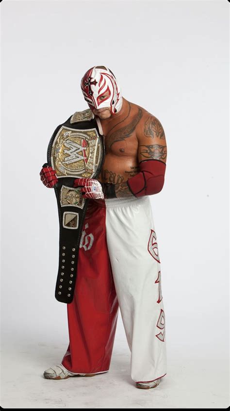 Pin By Pj Goins On Rey Mysterio Japanese Wrestling Wrestling