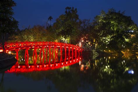 Close Up of Hoan Kiem (Sword) Lake at Night Stock Image - Image of close, hoan: 77207205