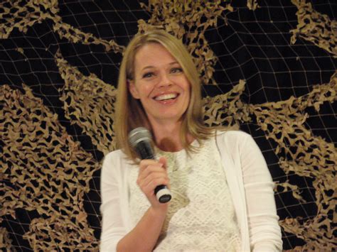 17th Annual Grand Slam The Sci Fi Summit 2009 Jeri Ryan Photo