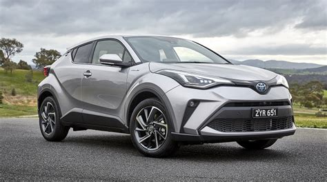 Toyota C-HR adds hybrid powertrain option | EVs & Beyond