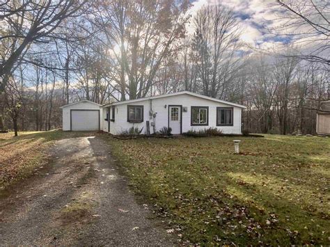 Harrison Michigan Homes For Sale - Harrison Realty