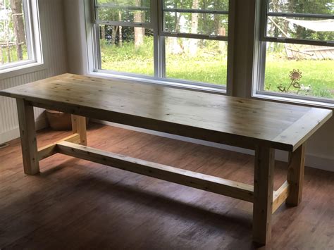 Simple Farmhouse Table For The Families Lake House Click To See The Diy For This And Projects