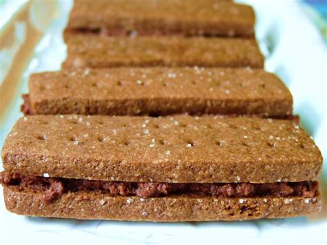 Bourbon Creams Bourbon Cream Cream Recipes British Desserts