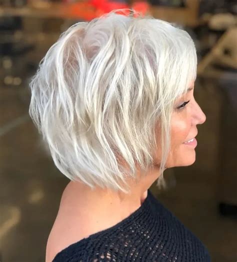 Inverted Bob With Bangs For Women Over 60 To Look Younger 5 Anti Aging