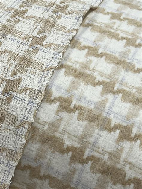 Dvipusis Tvido audinys balta nude spalva m UAB Kašmyras