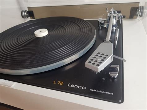 Gramofon LENCO L78