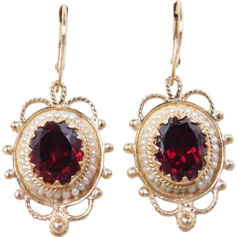 ITEM Vintage 14k Gold Victorian Revival Garnet And Seed Pearl Dangle