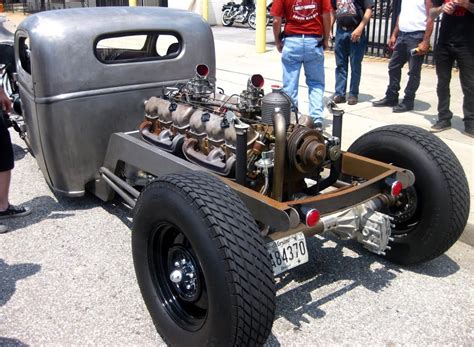 Just A Car Guy Pat Mcneals 1942 Gmc Coe With A Factory Gmc V12