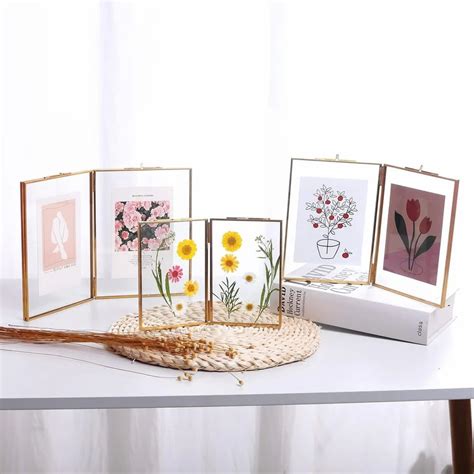 Golden Double Book Metal And Glass Photo Frame For Decoration Size