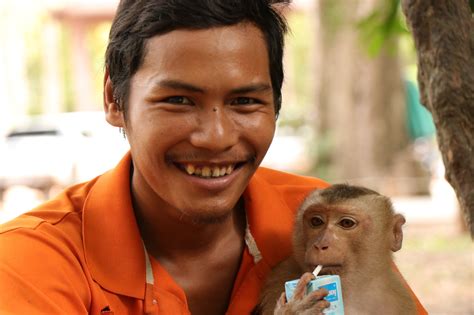 Newborn Smile First Happily Newborn Baby Monkey Start Walk So Cute
