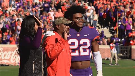 Clemson S Simpson Selected By Ravens On Day 2 Of 2023 NFL Draft