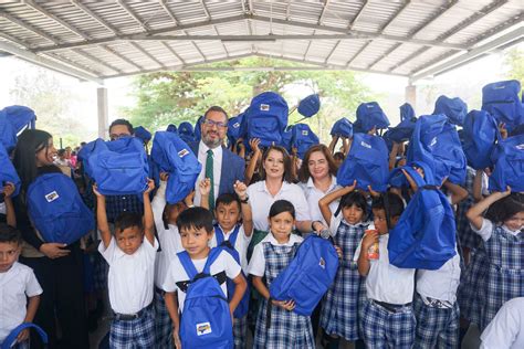 COHEP y UTH Benefician a 190 Niños del Centro Educativo Vicente Cáceres