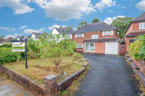 4 Bed Detached House To Rent In Fitzroy Avenue Birmingham Harbourne