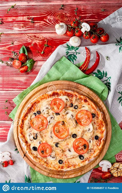 Fresh Italian Pizza With Mushrooms Chiken Tomatoes Cheese Olive On