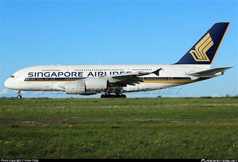 9V SKQ Singapore Airlines Airbus A380 841 Photo By Victor Pody ID