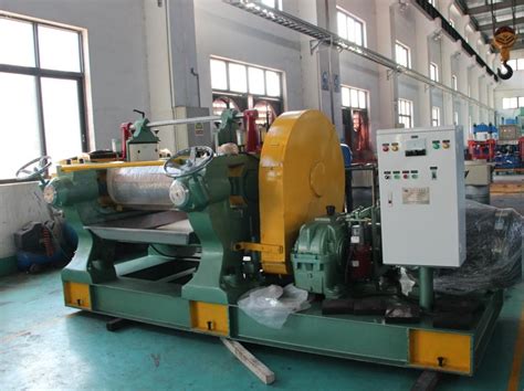 Custom Rubber Compounding Machinery High Hardness Roller Rubber