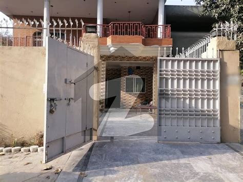 Highly Desirable 10 Marla Upper Portion Available In Allama Iqbal Town