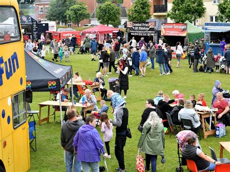 Biggest Ever Halesowen Carnival Being Held On Saturday Express And Star