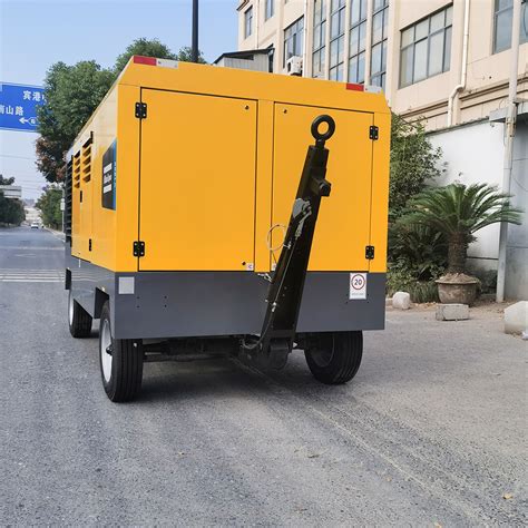 Atlas Copco Xavs236 Air Compressor With Cummins Engine 14bar 14 3m3 Min