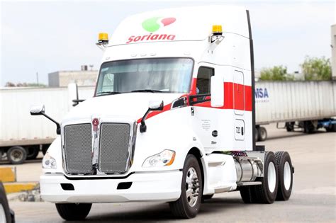 Soriana Incorpora 40 Unidades Kenworth A Su Flota Para Fortalecer El