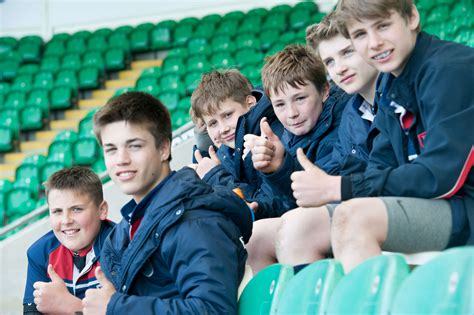 Fr13 Finborough School