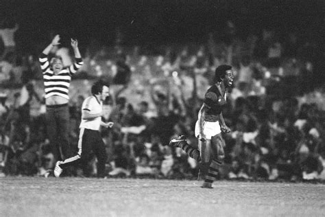 As fotos de confrontos históricos de 6 a 0 entre Flamengo e Botafogo