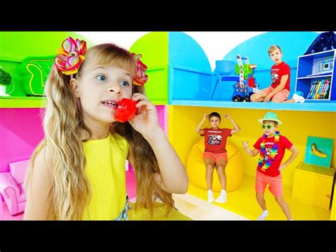 Diana and Roma Four Colors Playhouse Challenge - Videos For Kids