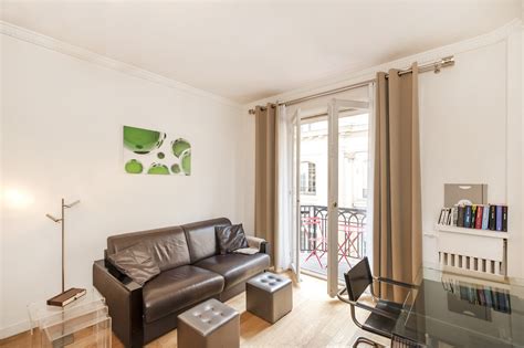 Rent A Furnished 1 Bedroom Apartment In Paris 9th 26m2 Grands