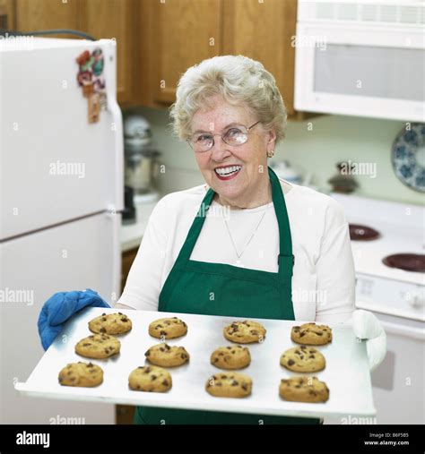 Granny Baking Cookies Usa Stock Photo 21231817 Alamy