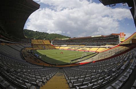 Conmebol anuncia troca de estádio para terceiro jogo do Brasil no Sul