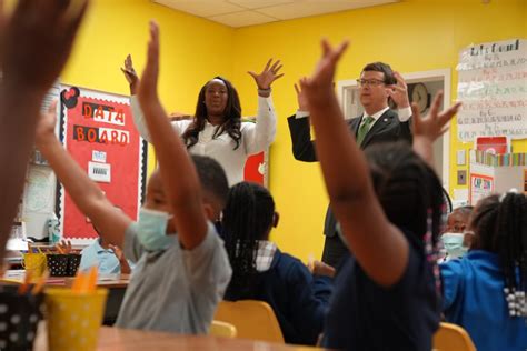 Memphis Shelby Co Schools On Twitter Were Giving Flowers Where They