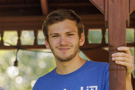 Jonny Maloney 24 Bethel University
