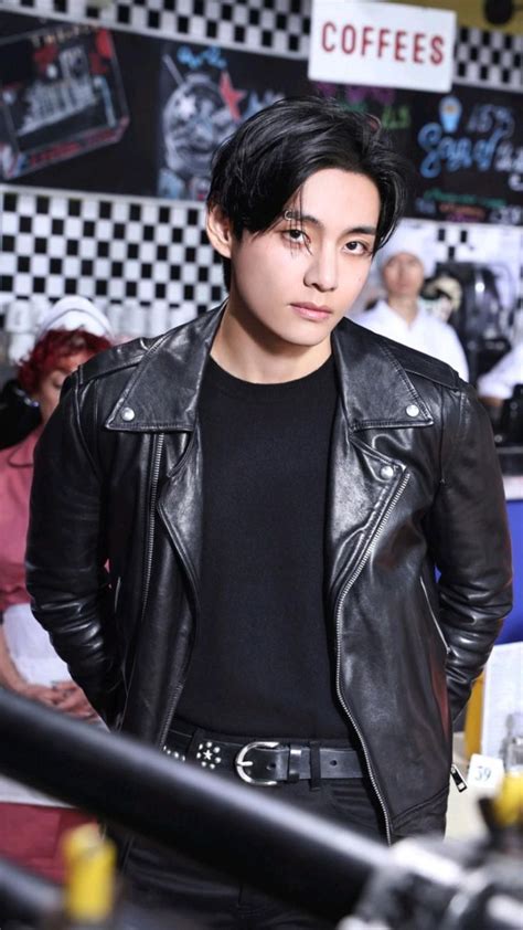 Épinglé par 세야 sur Épingles créées par vous en 2024 Kim taehyung Bts